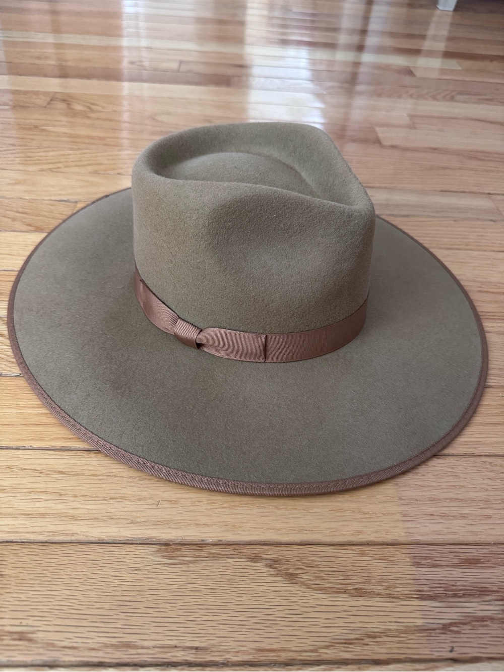 Lack If Color Teak Rancher - Picture 4 of 5